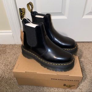Dr Marten platform Chelsea boot